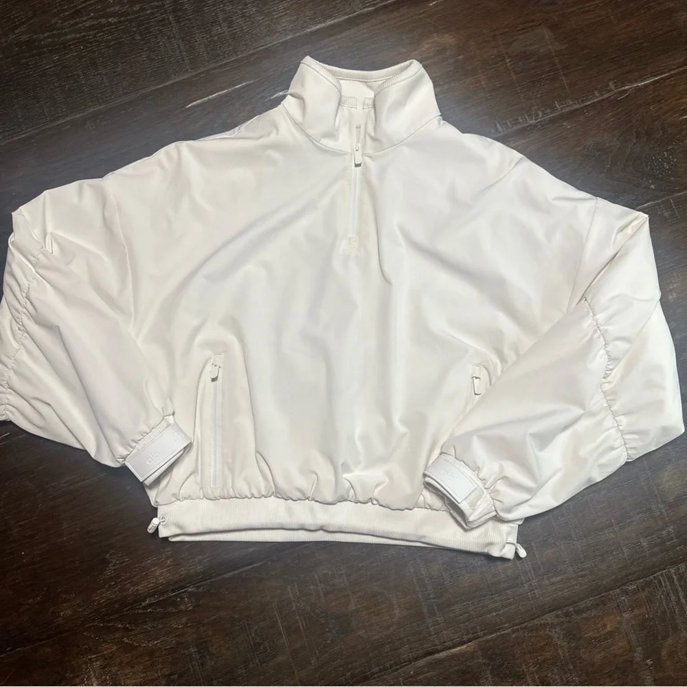 ALO Yoga Elevation Coverup 1/4 Zip Crop Fleece drawcord Hem Ivory No Tag Small? - Picture 2 of 11